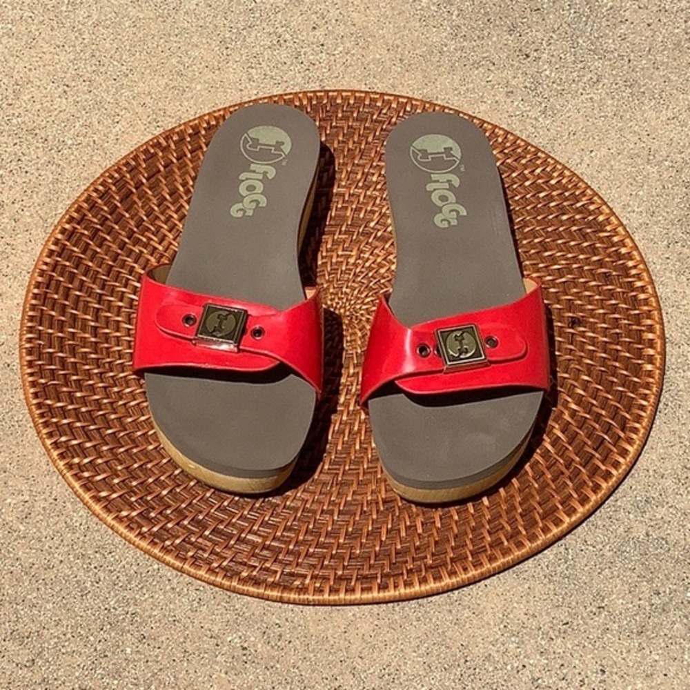 Beautiful red patent Flogg platform comfort sandal